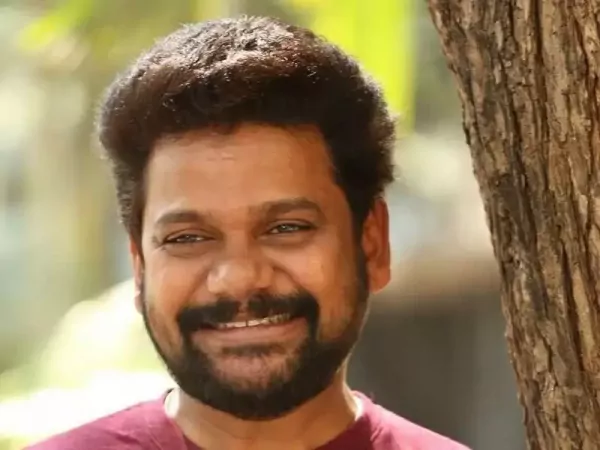 Anand Ravi